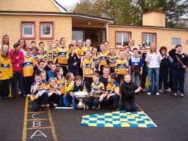 Clare ladies footballers visit 017